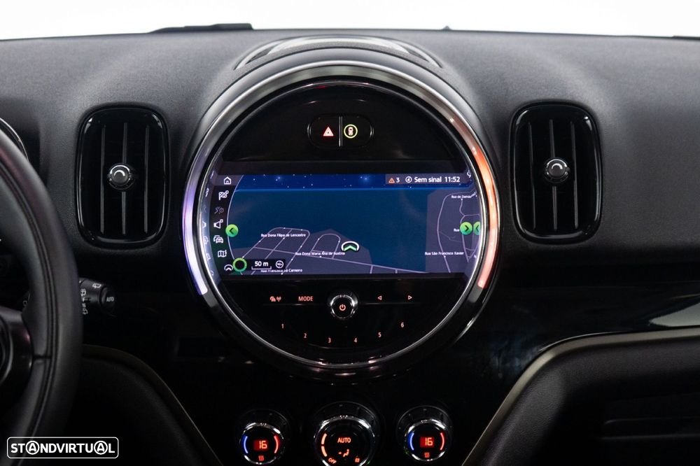 MINI Countryman Cooper SE ALL4 Auto - 23