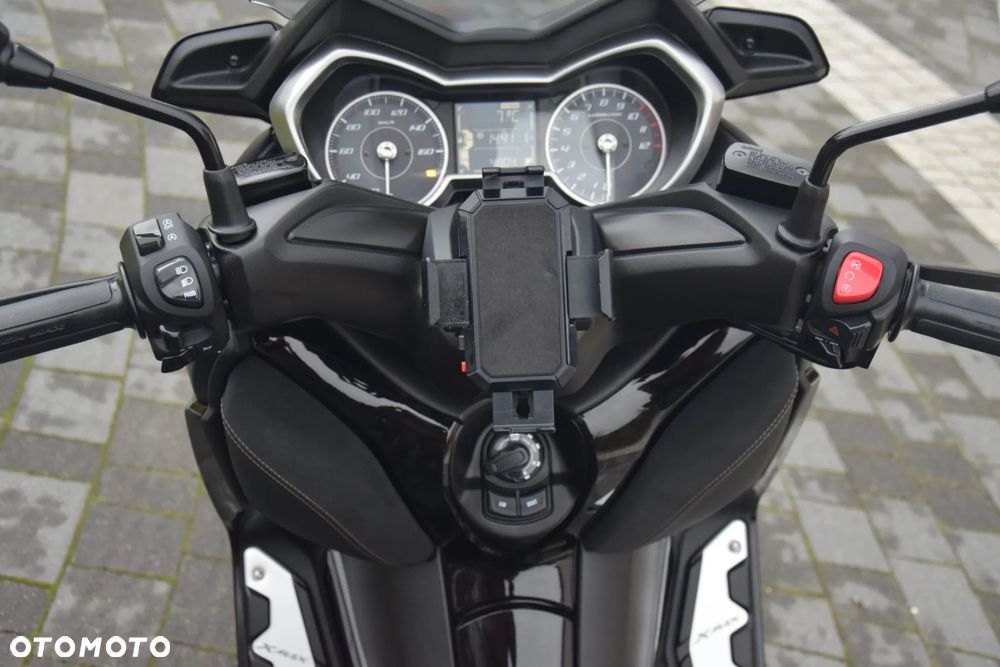 Yamaha X-max - 29