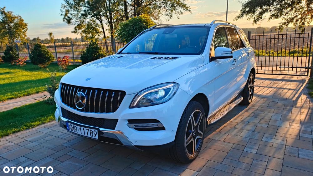 Mercedes-Benz ML 350 4MATIC (BlueEFFICIENCY) 7G-TRONIC - 3