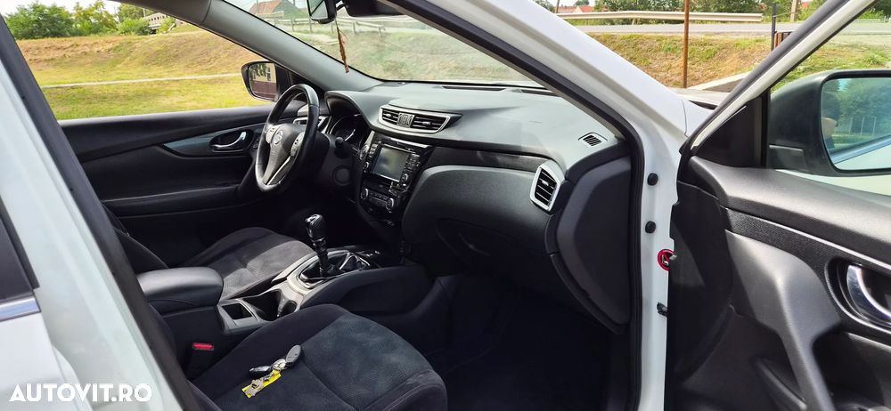 Nissan X-Trail 1.6L dCI Start/Stop Tekna - 10