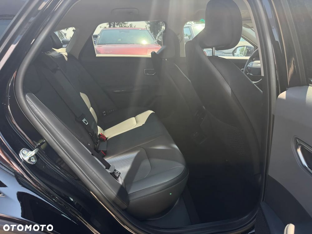 Kia K4 1.6 T-GDI L - 12