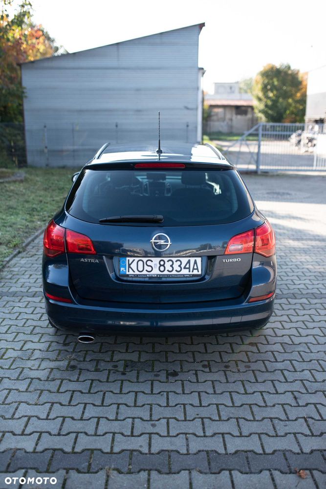 Opel Astra - 4