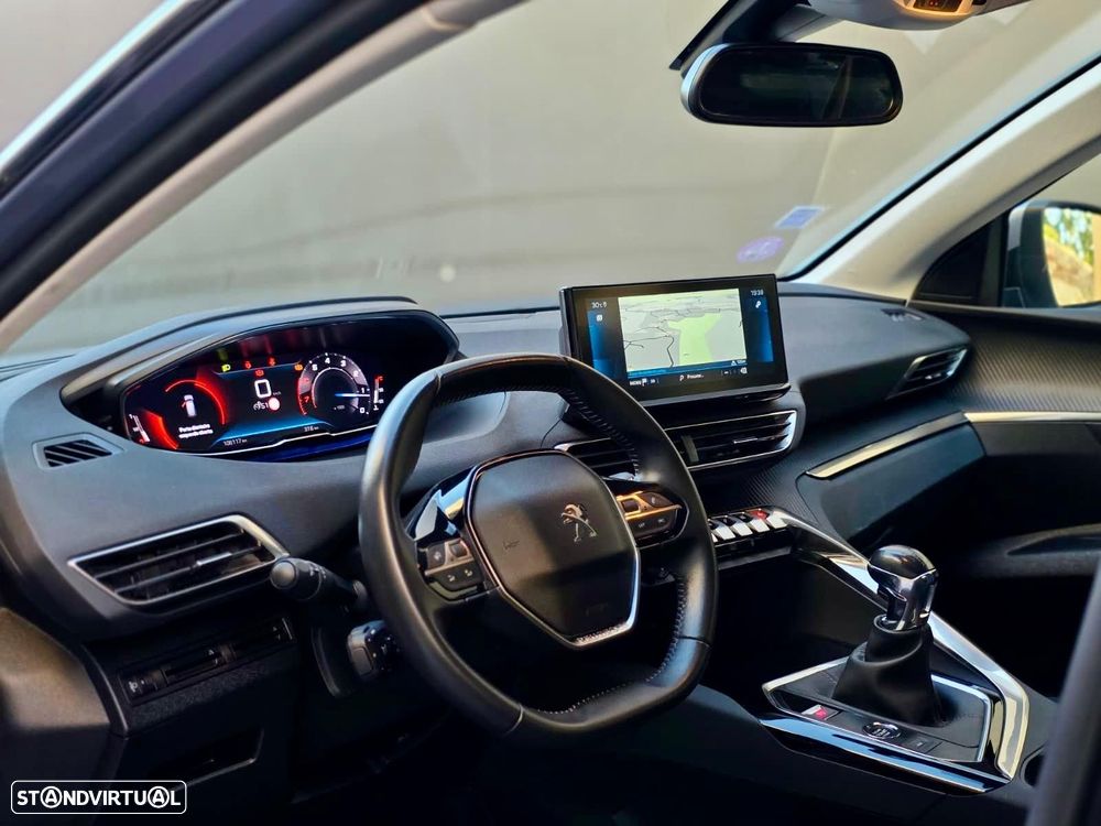 Peugeot 3008 1.2 PureTech Active - 10