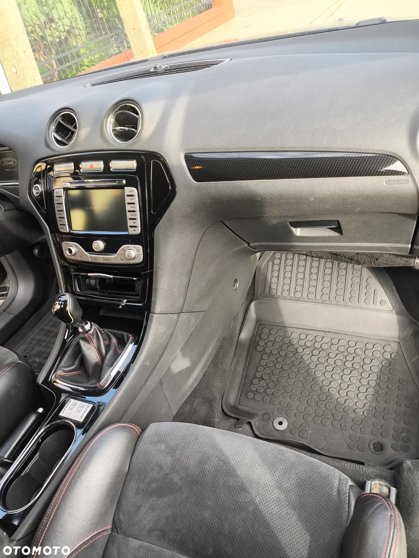 Ford Mondeo Turnier 2.2 TDCi Titanium S - 12