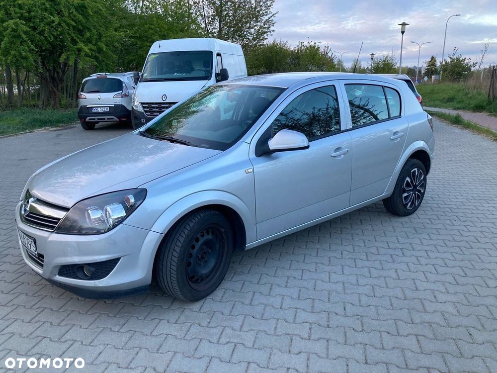 Opel Astra 1.6 - 10