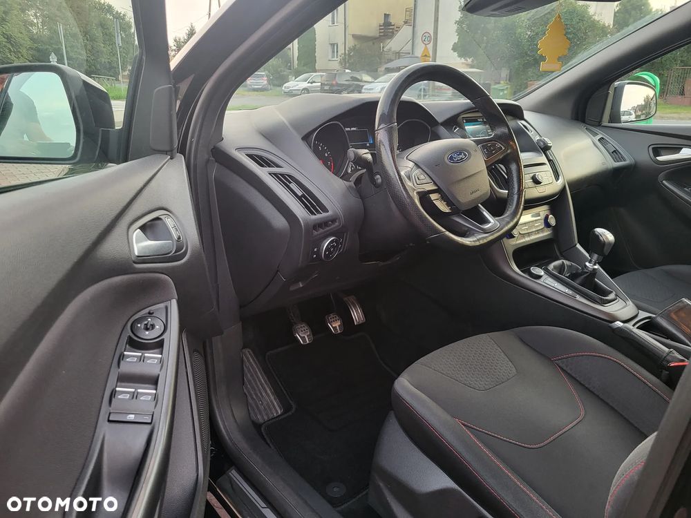 Ford Focus 1.5 EcoBoost Black Edition ASS - 12