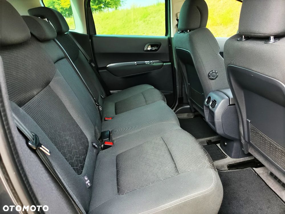 Peugeot 3008 1.6 HDi Active - 31
