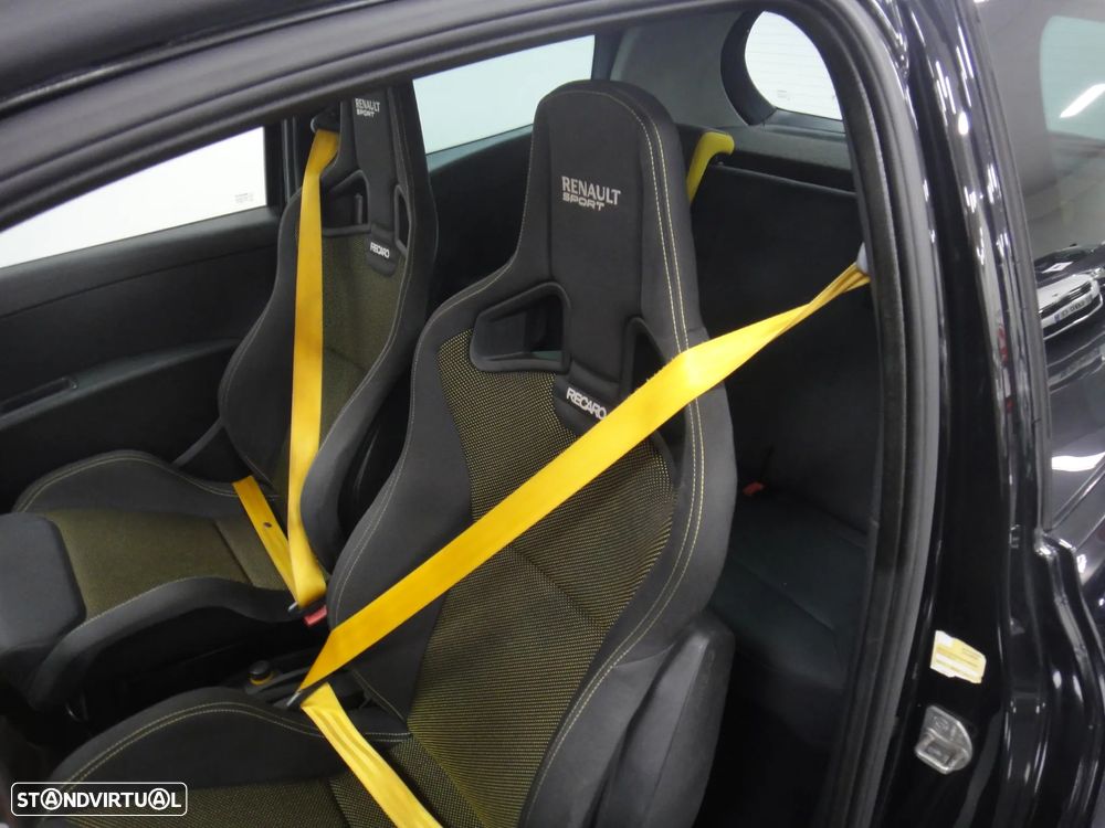 Renault Clio 2.0 16V Sport - 27