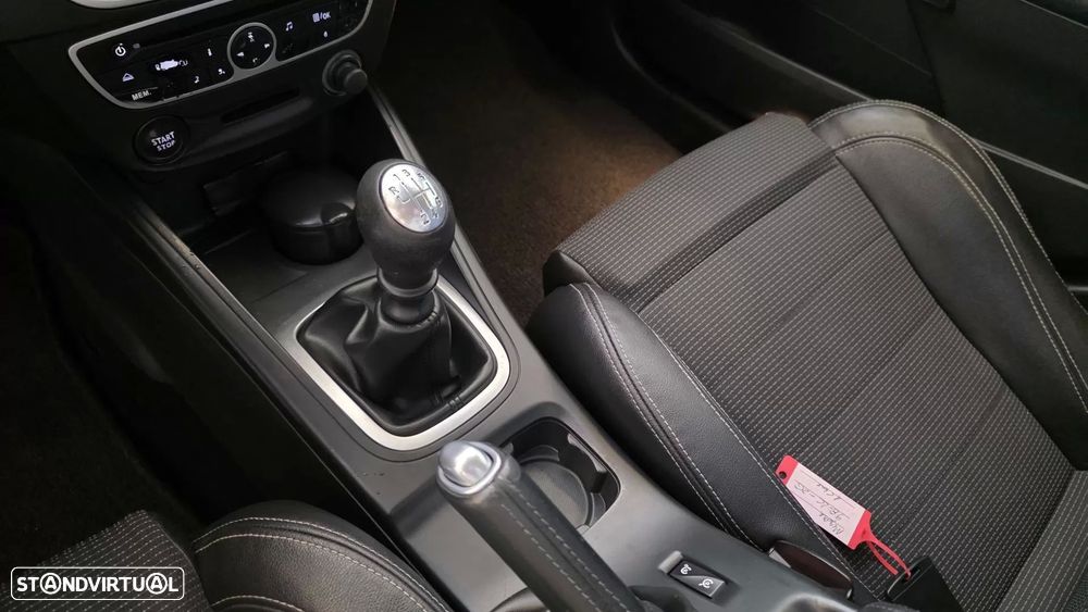 Renault Mégane Sport Tourer 1.5 dCi GT Line CO2 Champion - 38