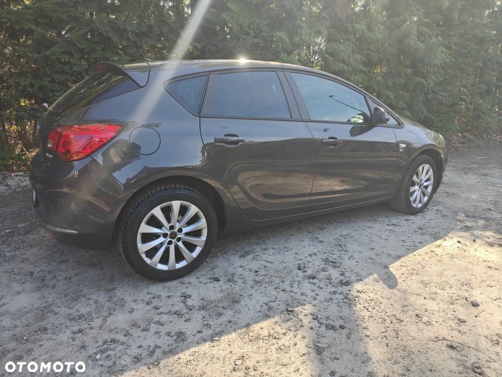 Opel Astra 1.4 Turbo Active - 12