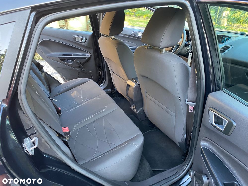 Ford Fiesta 1.25 Titanium EU5 - 16