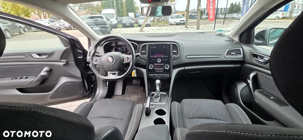 Renault Megane ENERGY TCe 140 EDC LIMITED - 36