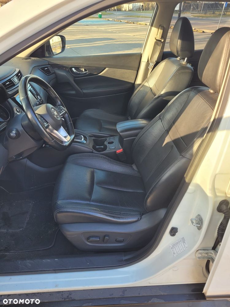 Nissan X-Trail 1.6 DCi Tekna Xtronic 2WD - 17