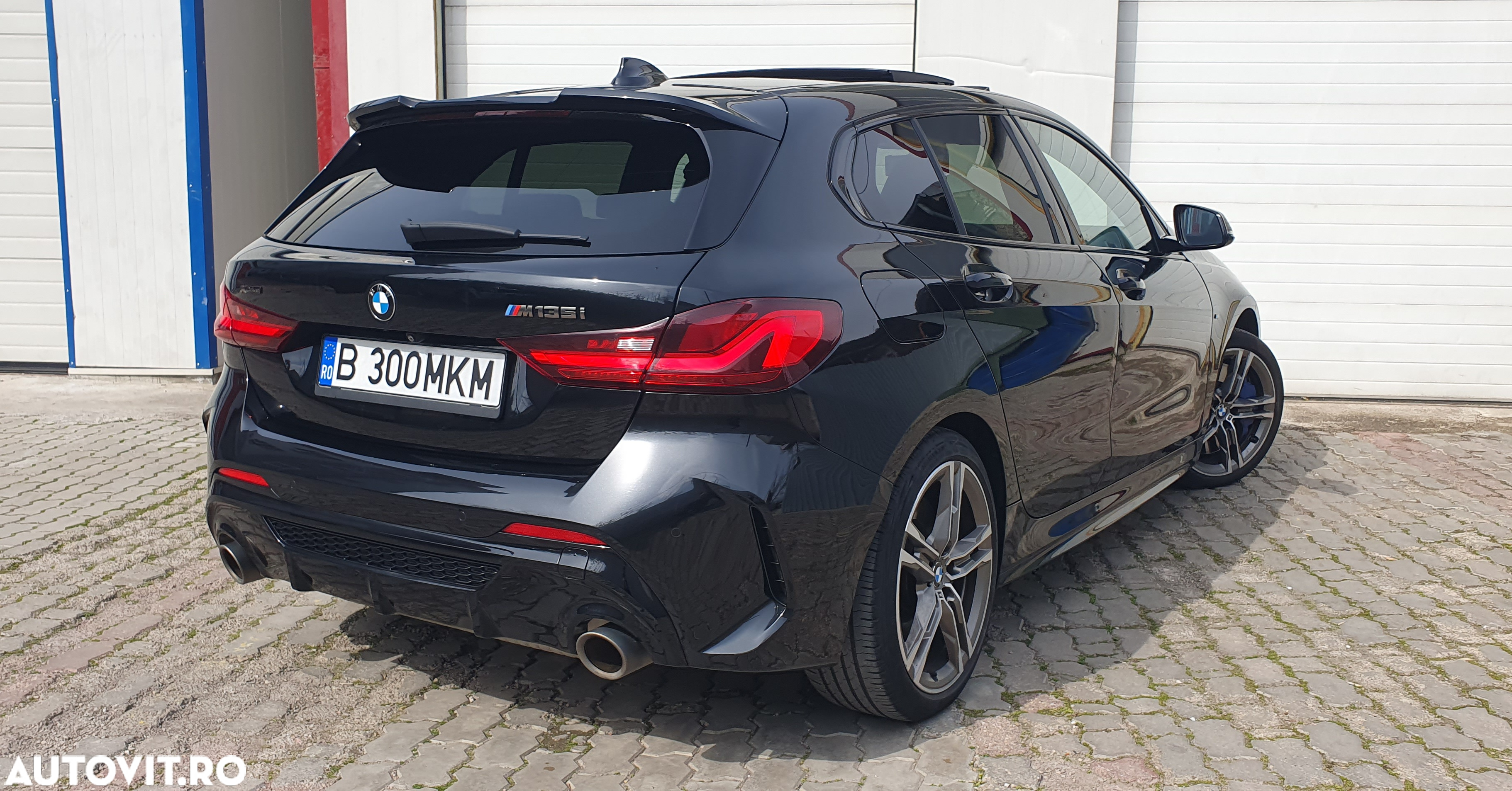 BMW M1 M135i xDrive - 17