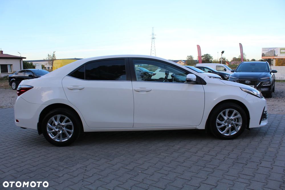 Toyota Corolla 1.6 Premium MS - 8