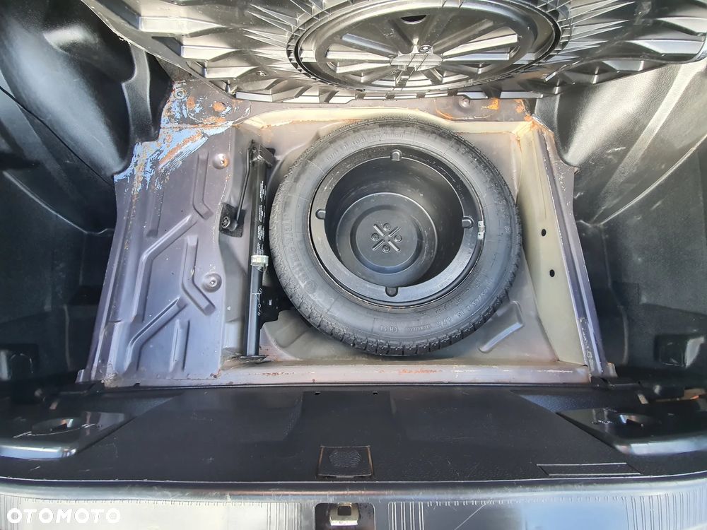 Mercedes-Benz W201 (190) - 25