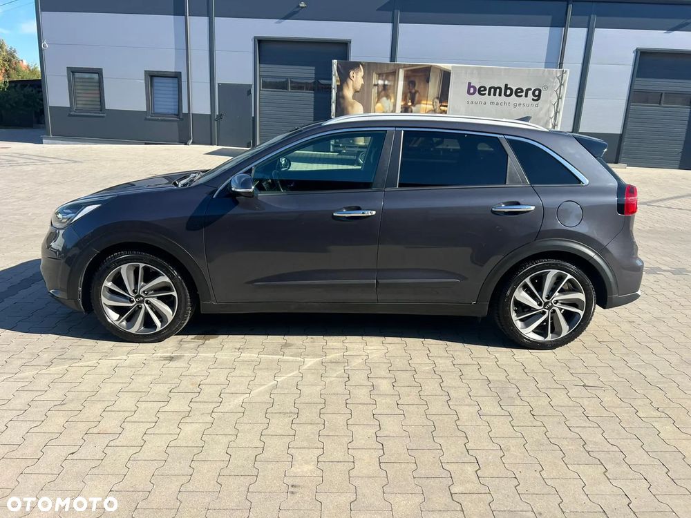 Kia Niro 1.6 GDI Hybrid L - 6
