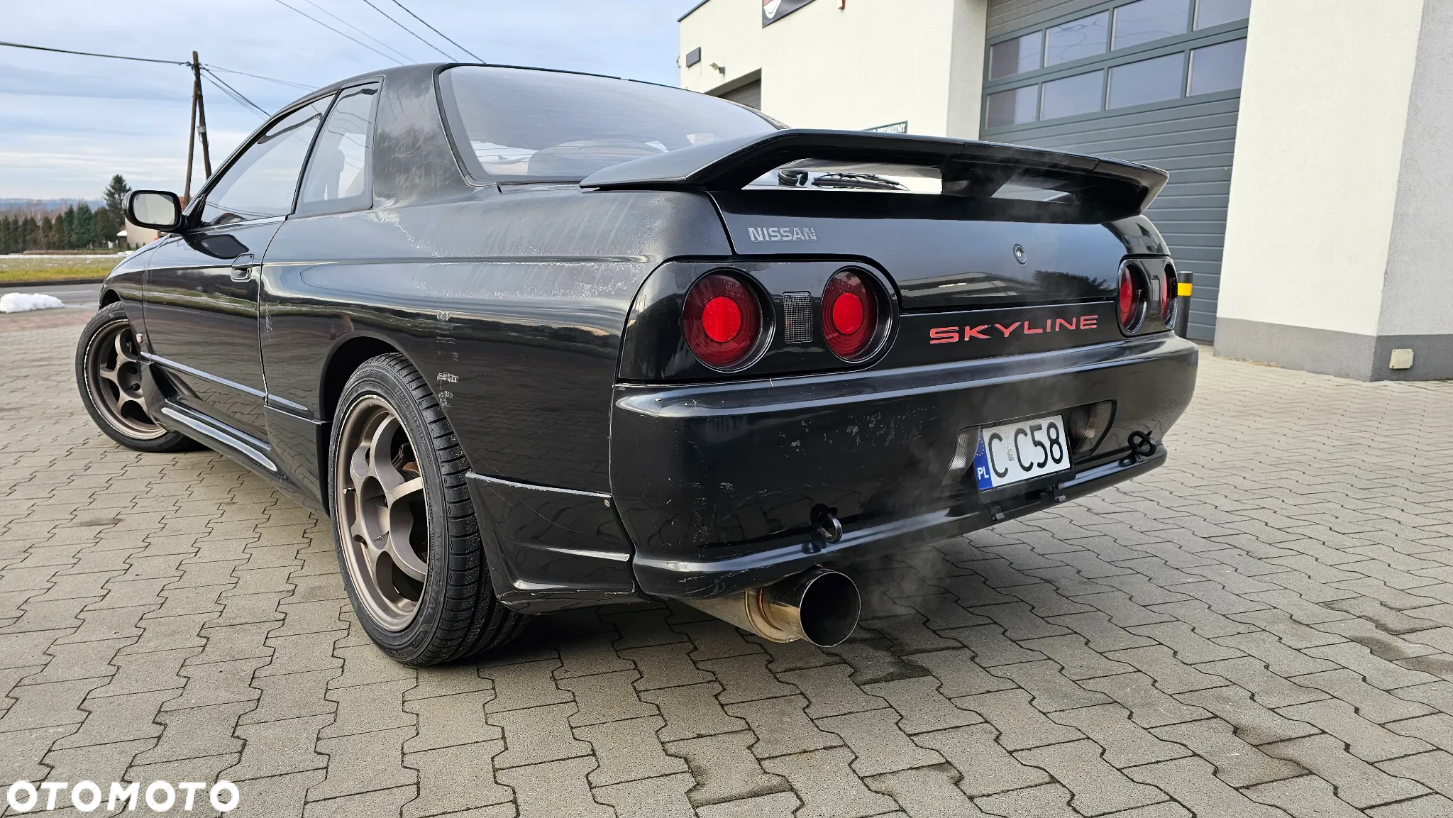 Nissan Skyline - 4