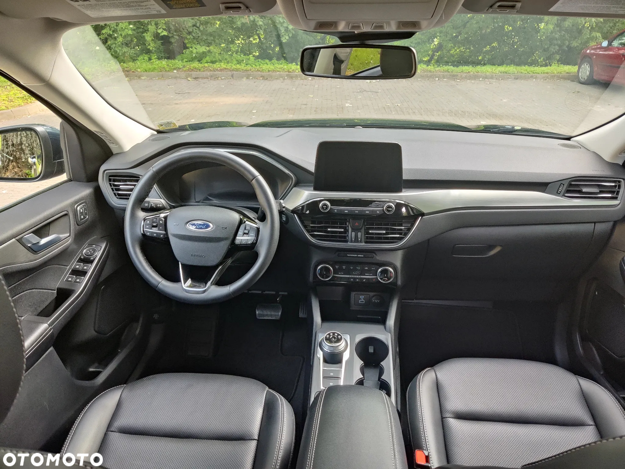 Ford Escape 2.0 EcoBoost AWD Titanium - 12