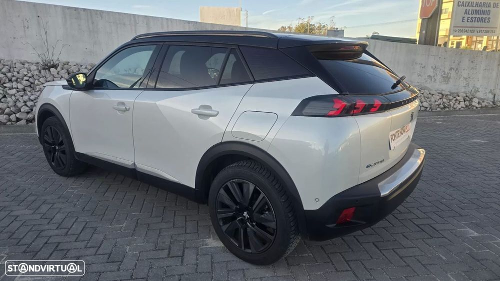 Peugeot e-2008 GT Pack - 6
