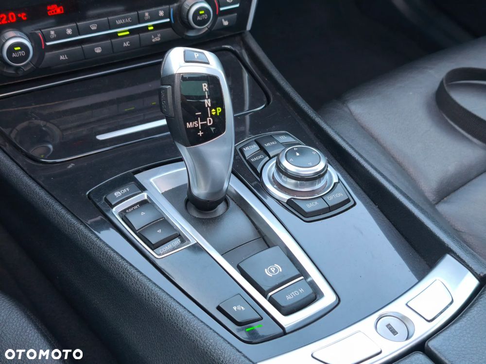 BMW 5GT 520d Modern Line - 28