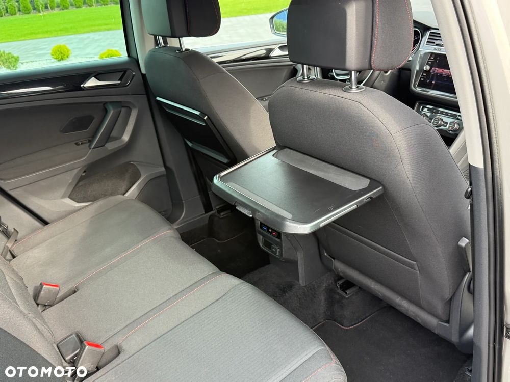 Volkswagen Tiguan 2.0 TDI SCR 4MOTION (BlueMotion Tech) Sound - 16