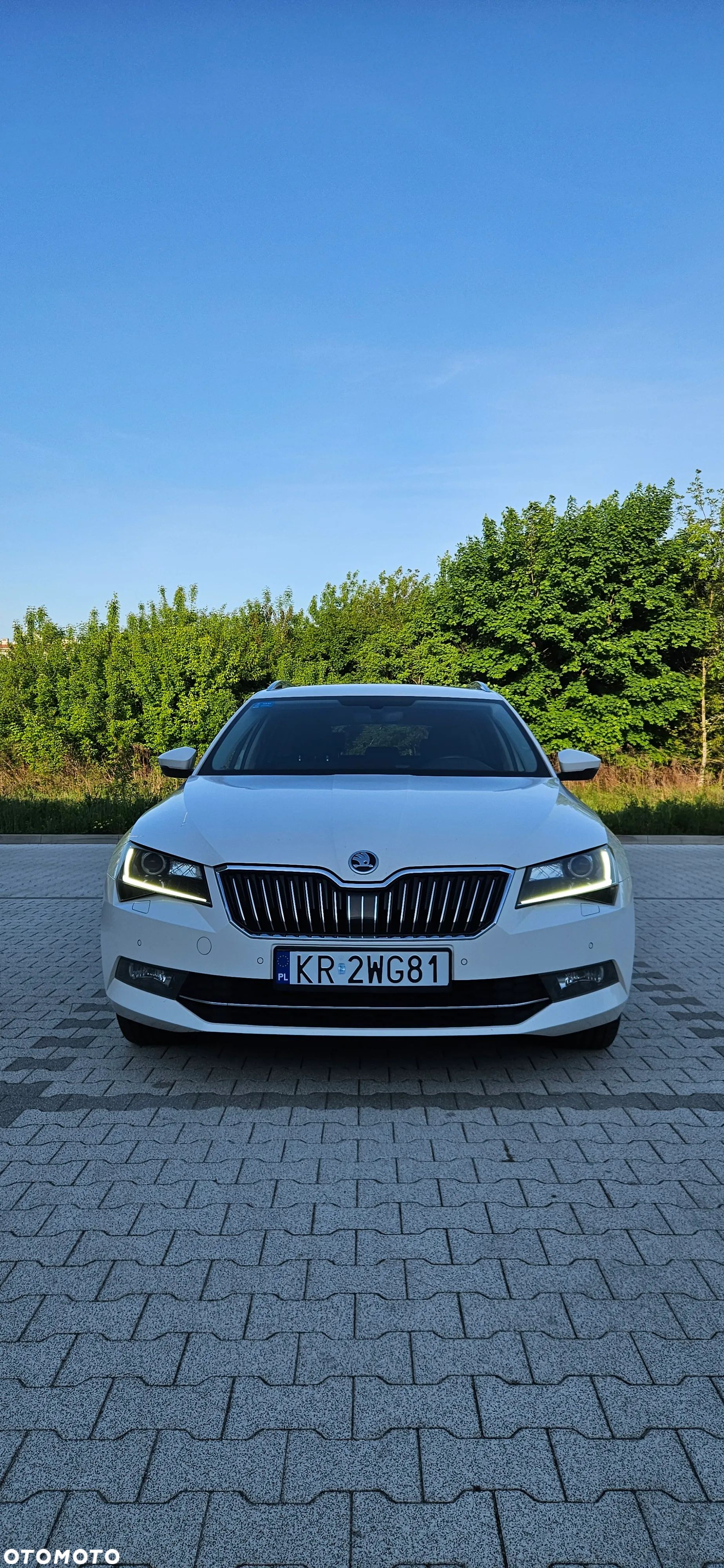 Skoda Superb 1.6 TDI Style - 1