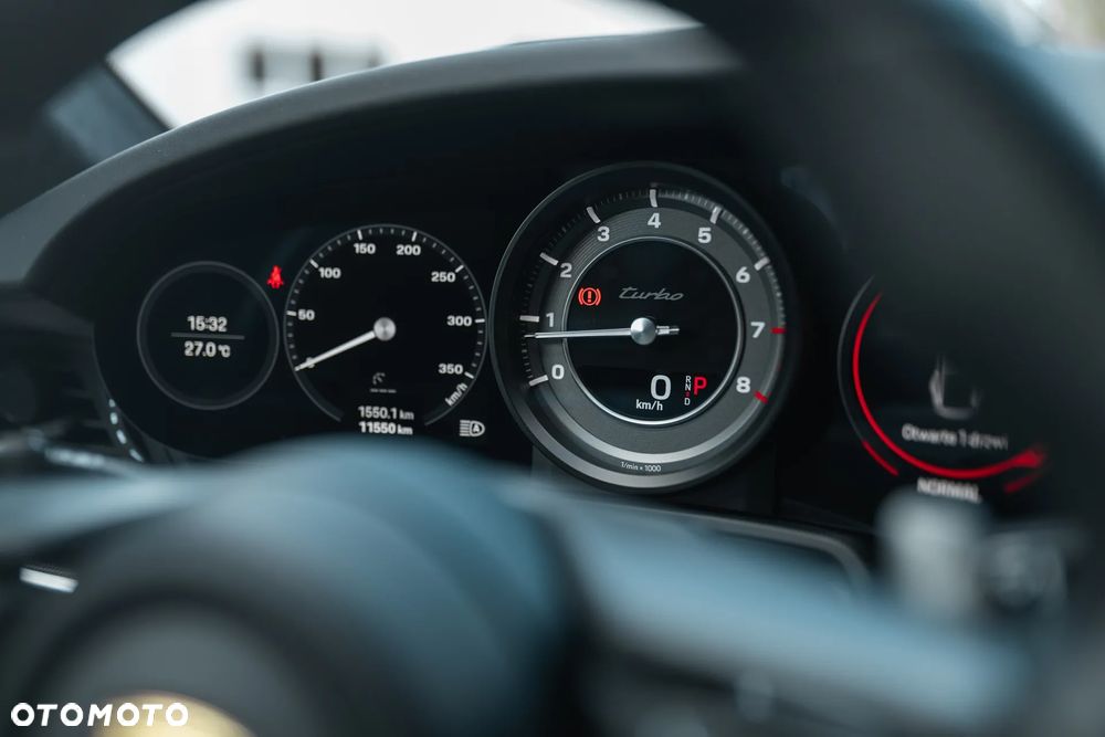 Porsche 911 Turbo - 19