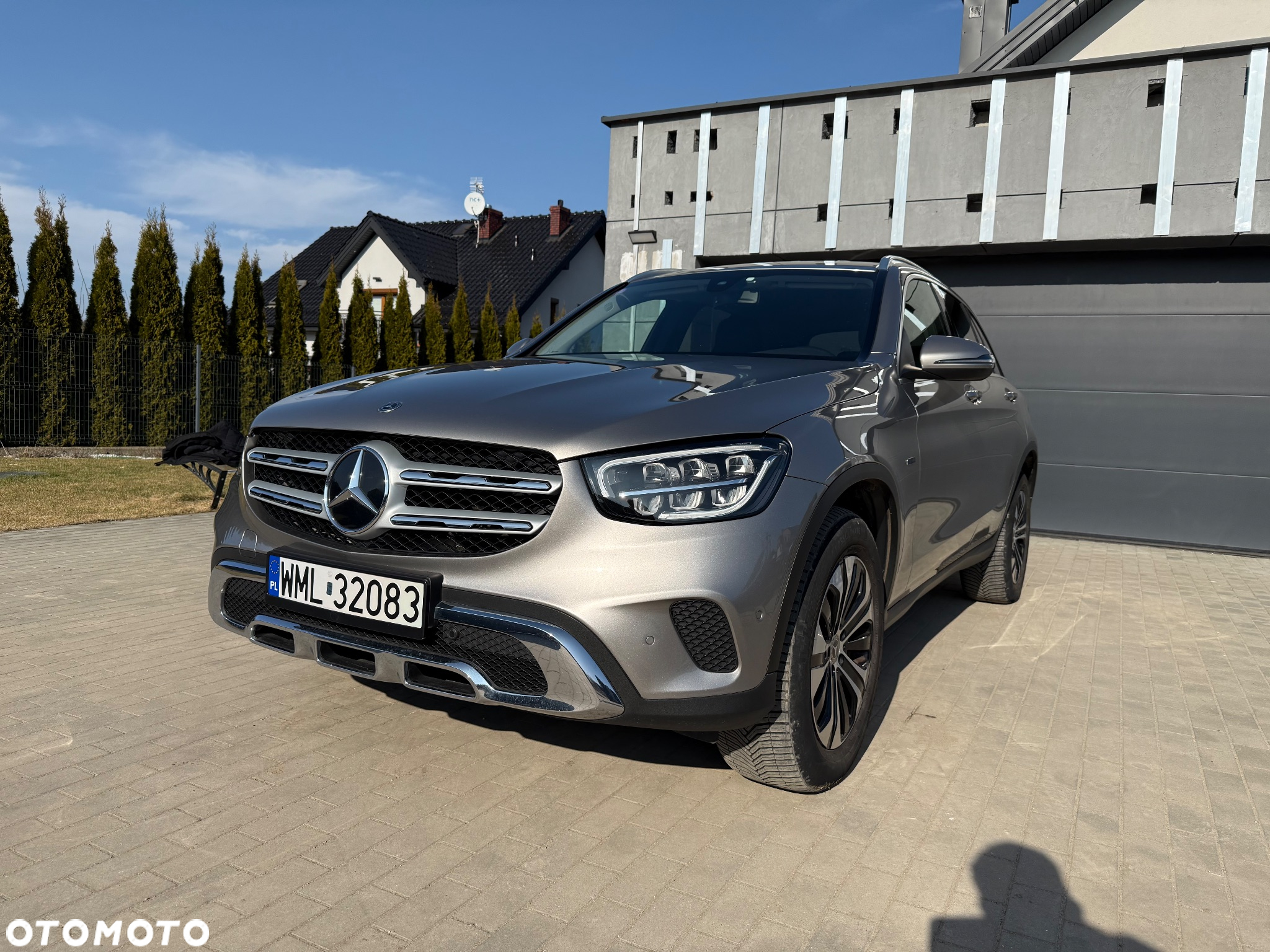 Mercedes-Benz GLC 300 e 4-Matic Business Edition - 2
