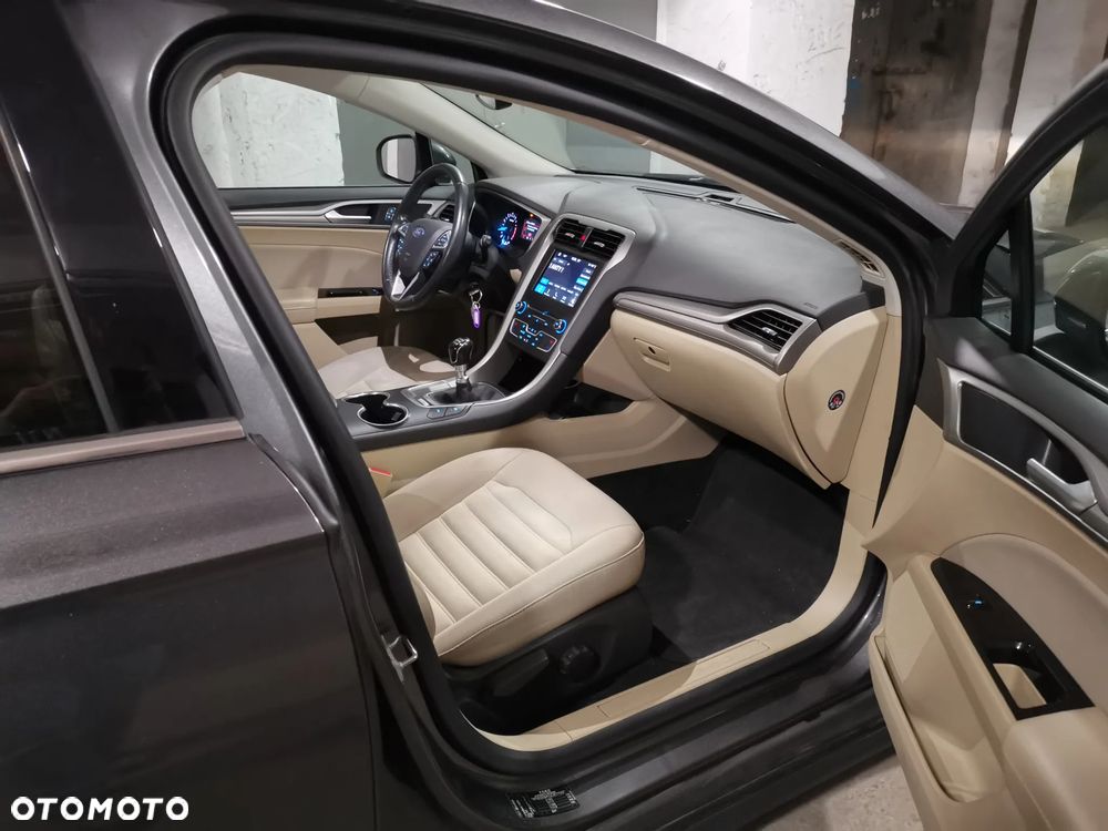 Ford Mondeo 1.5 EcoBoost Trend - 16