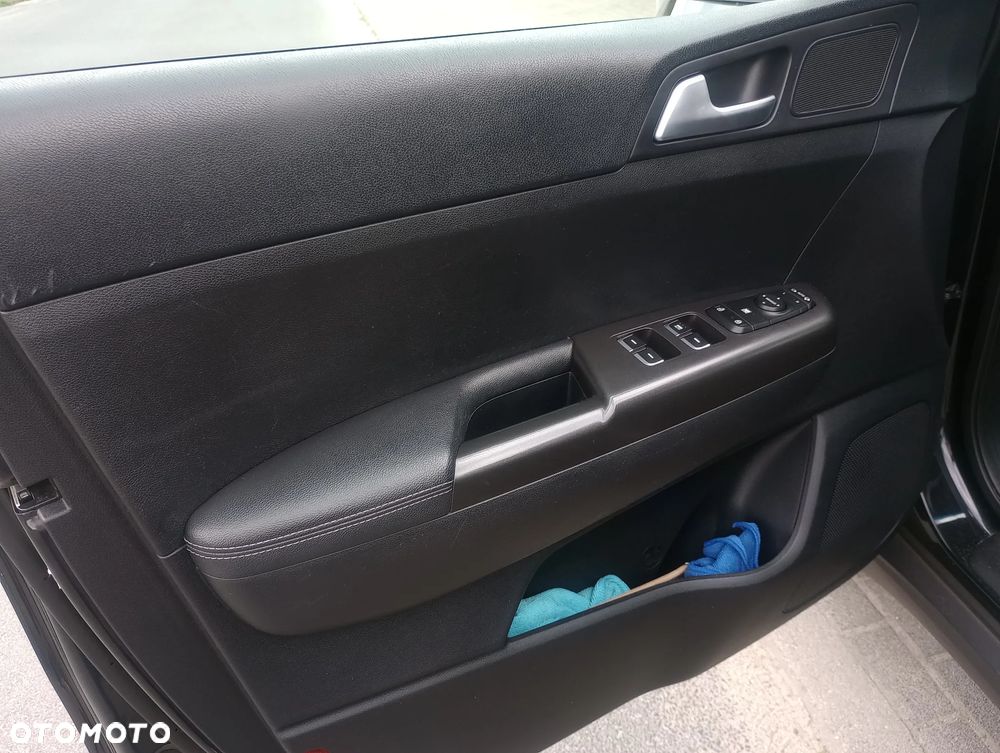 Kia Sportage 1.6 CRDI 2WD VISION - 14