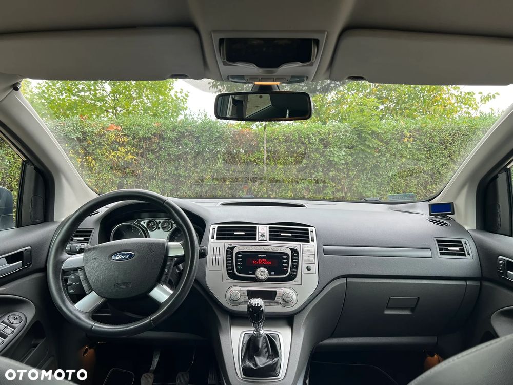 Ford Kuga 2.0 TDCi 4WD Titanium - 33
