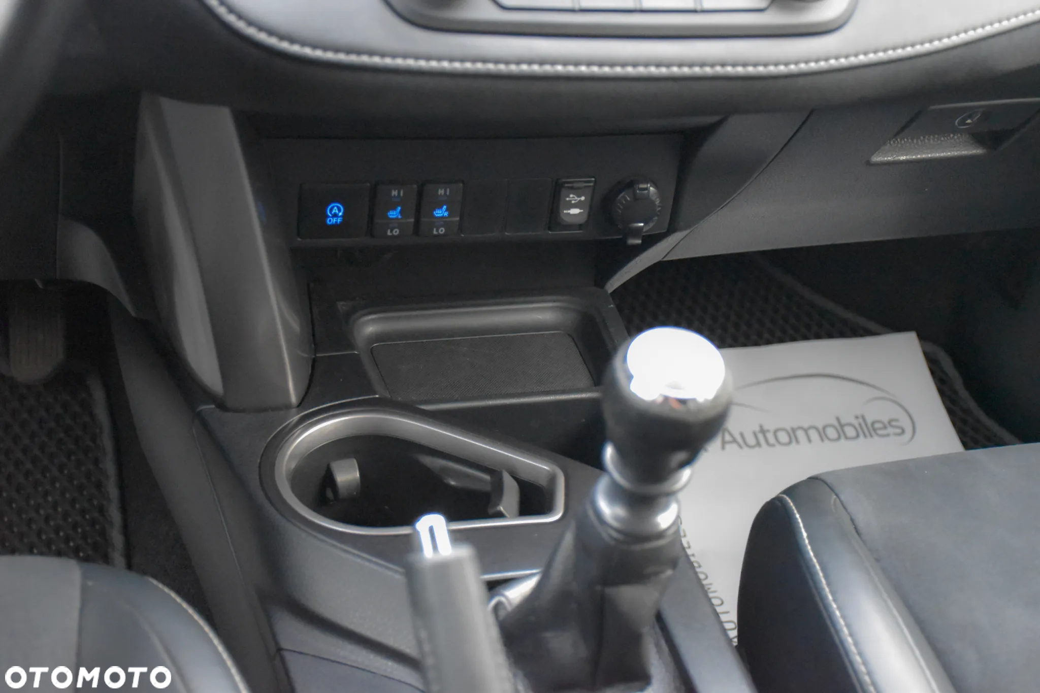 Toyota RAV4 2.0 D-4D Premium 4x2 - 31