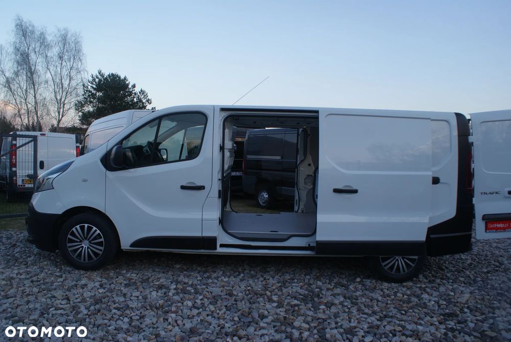 Renault Trafic - 26