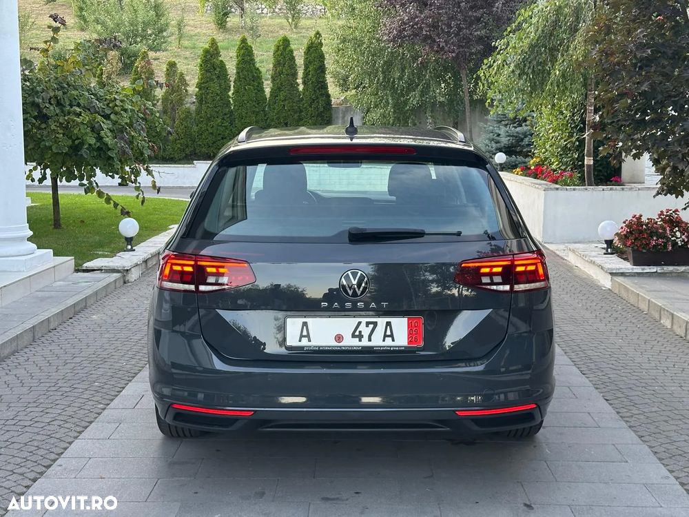 Volkswagen Passat - 10