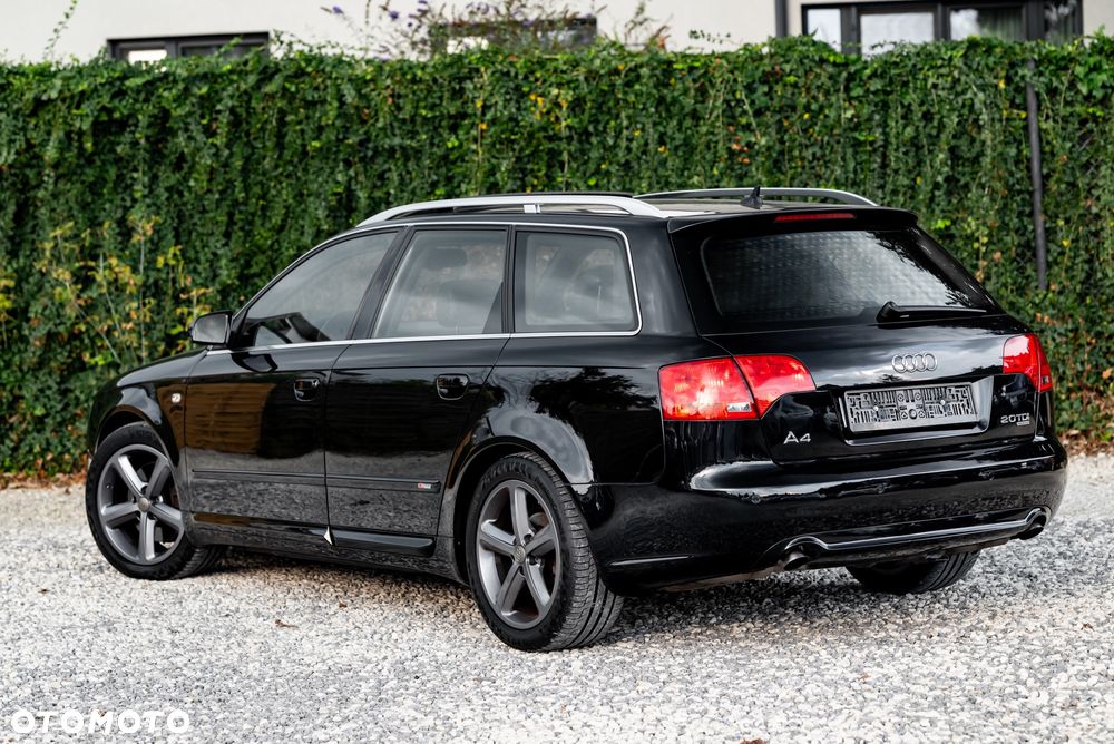 Audi A4 Avant 2.0 TDI DPF Quattro - 9