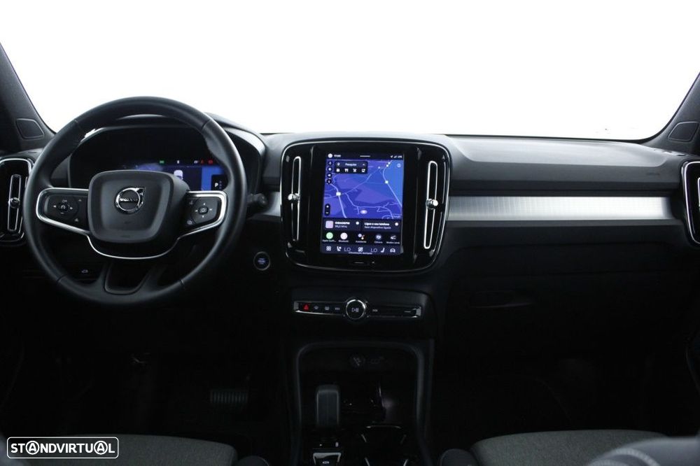 Volvo XC 40 2.0 B3 Plus Dark - 18