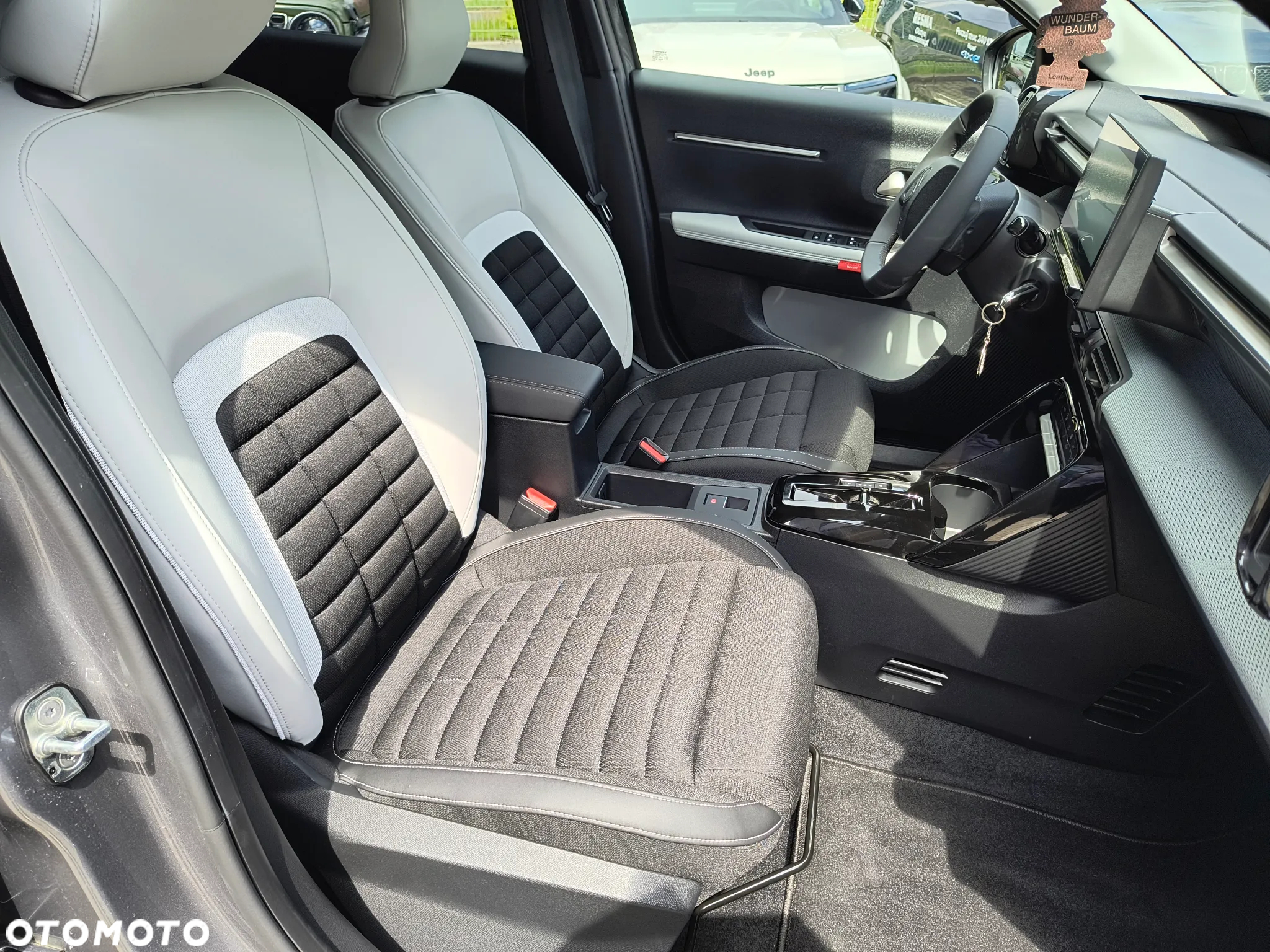Citroën C3 Aircross 1.2 PureTech Max S&S EAT6 - 12