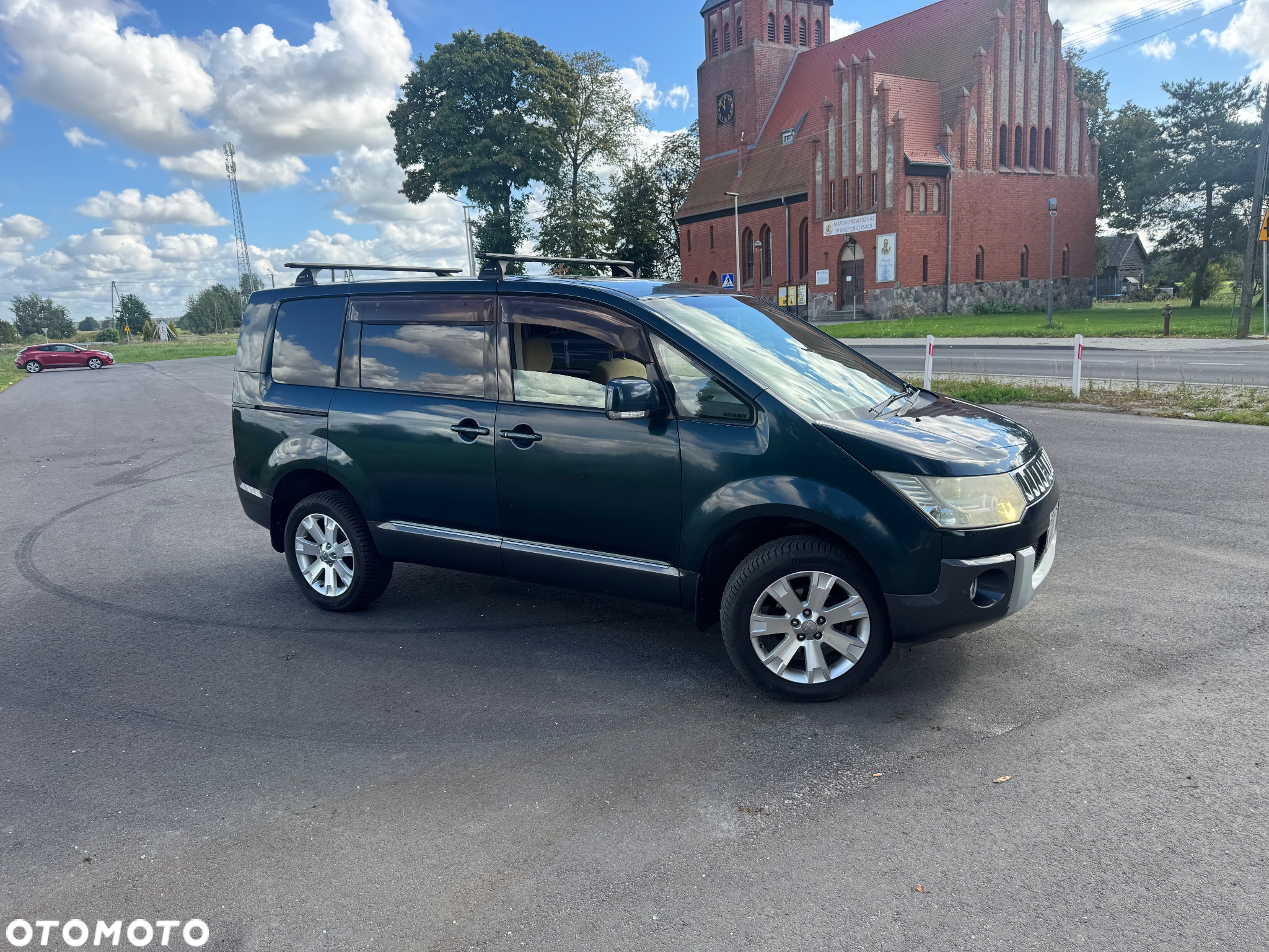 Mitsubishi L400 - 11