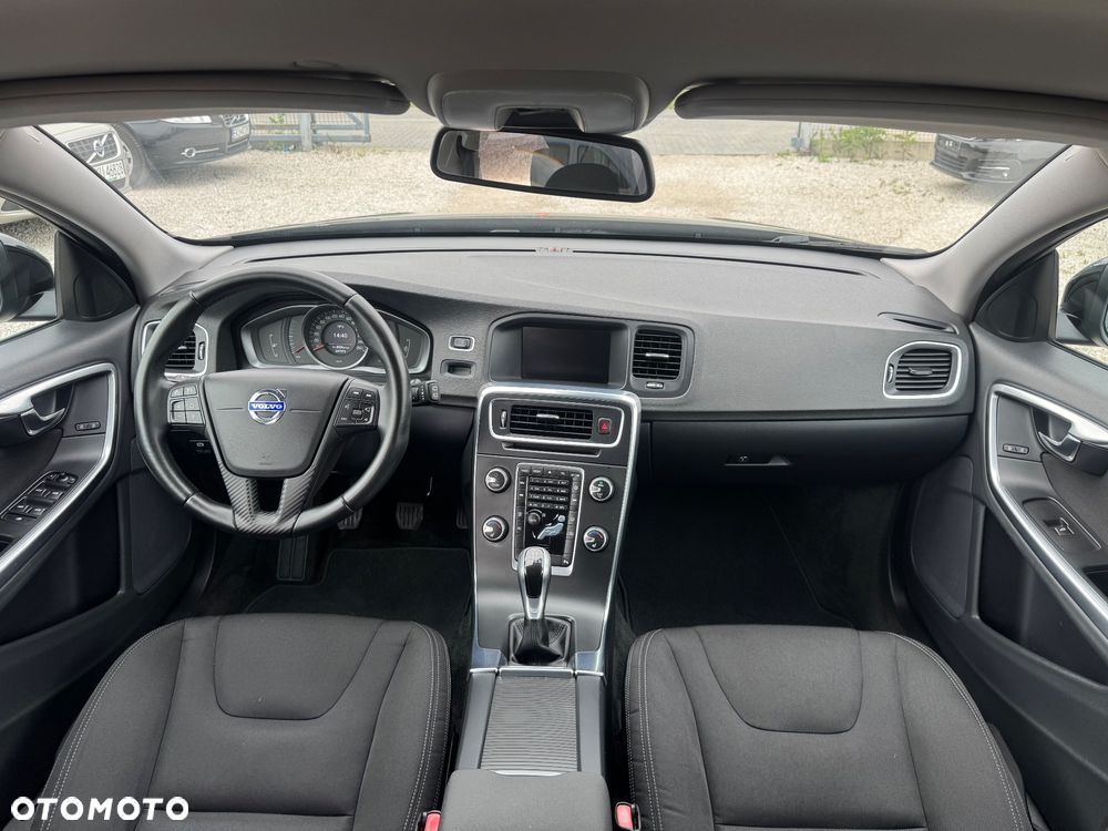 Volvo V60 D4 Drive-E Kinetic - 30