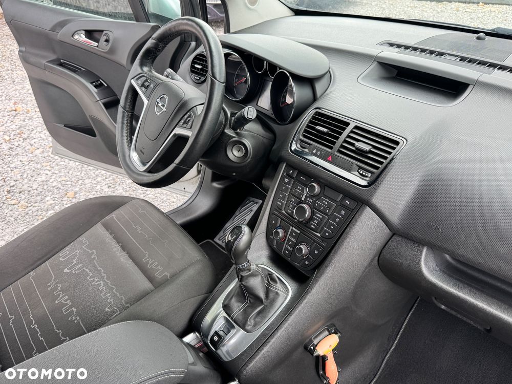 Opel Meriva - 16