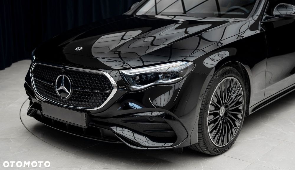 Mercedes-Benz Klasa E 220 d 4-Matic AMG - 2