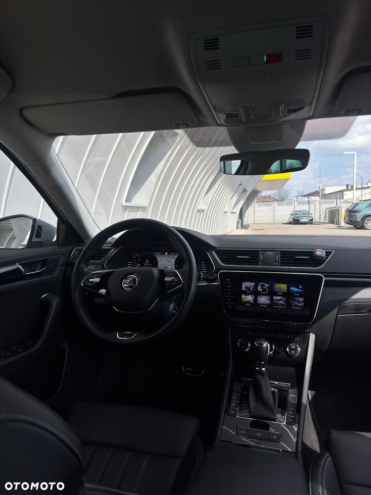 Skoda Superb 2.0 TDI SCR L&K DSG - 9