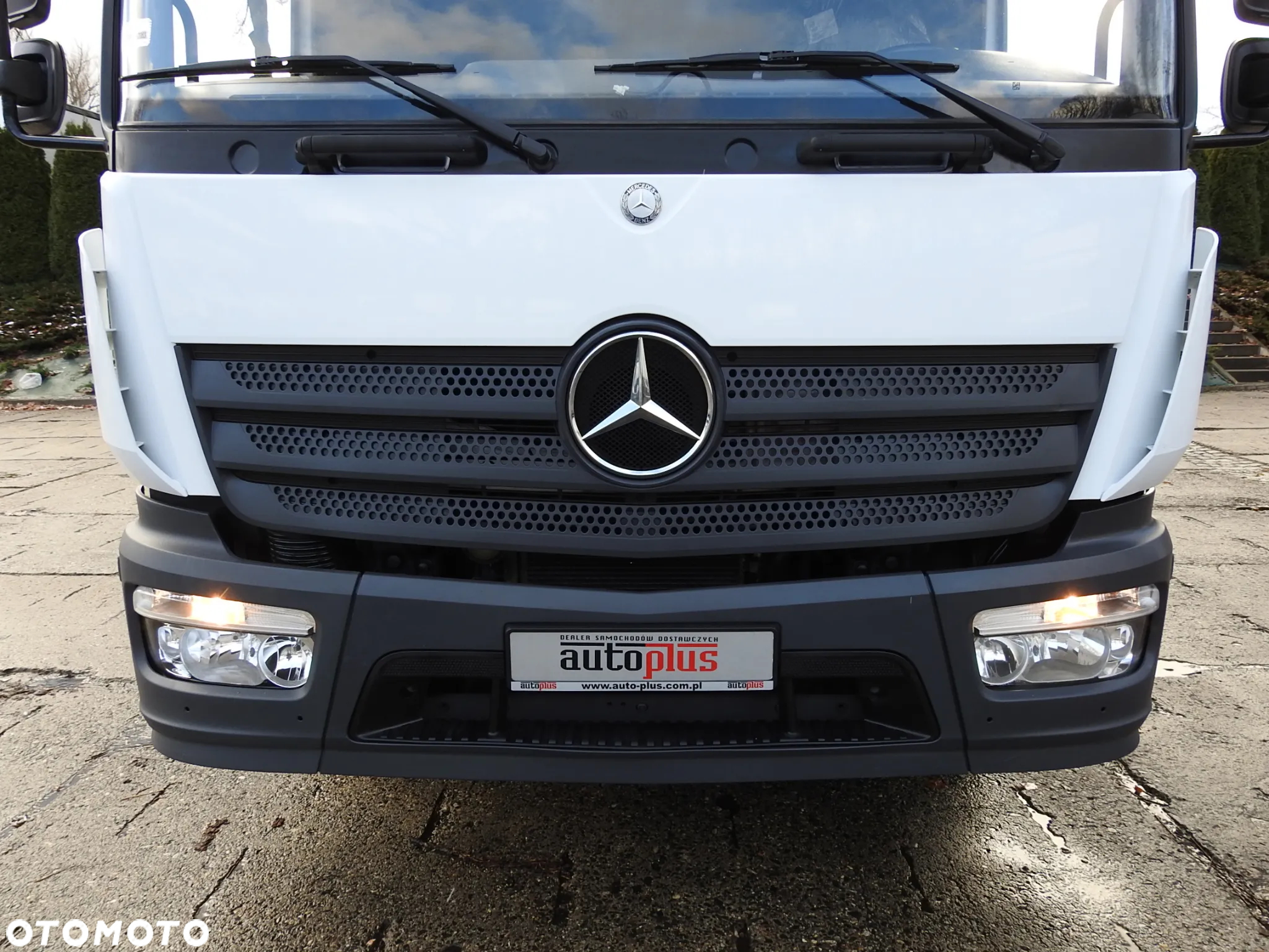 Mercedes-Benz ATEGO 12.24 KONTENER WINDA 18 PALET TEMPOMAT KLIMATYZACJA AUTOMAT BLIŹNIACZE KOŁA 7698KM [ 929526 ] - 16