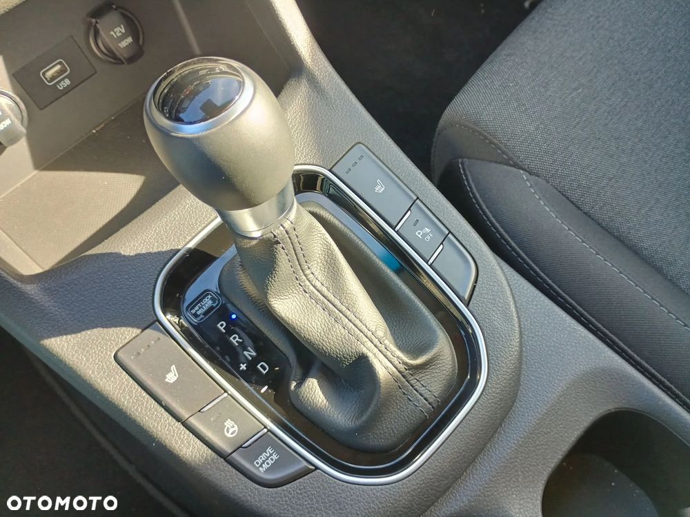 Hyundai i30 1.5 T-GDI 48V Comfort DCT - 16