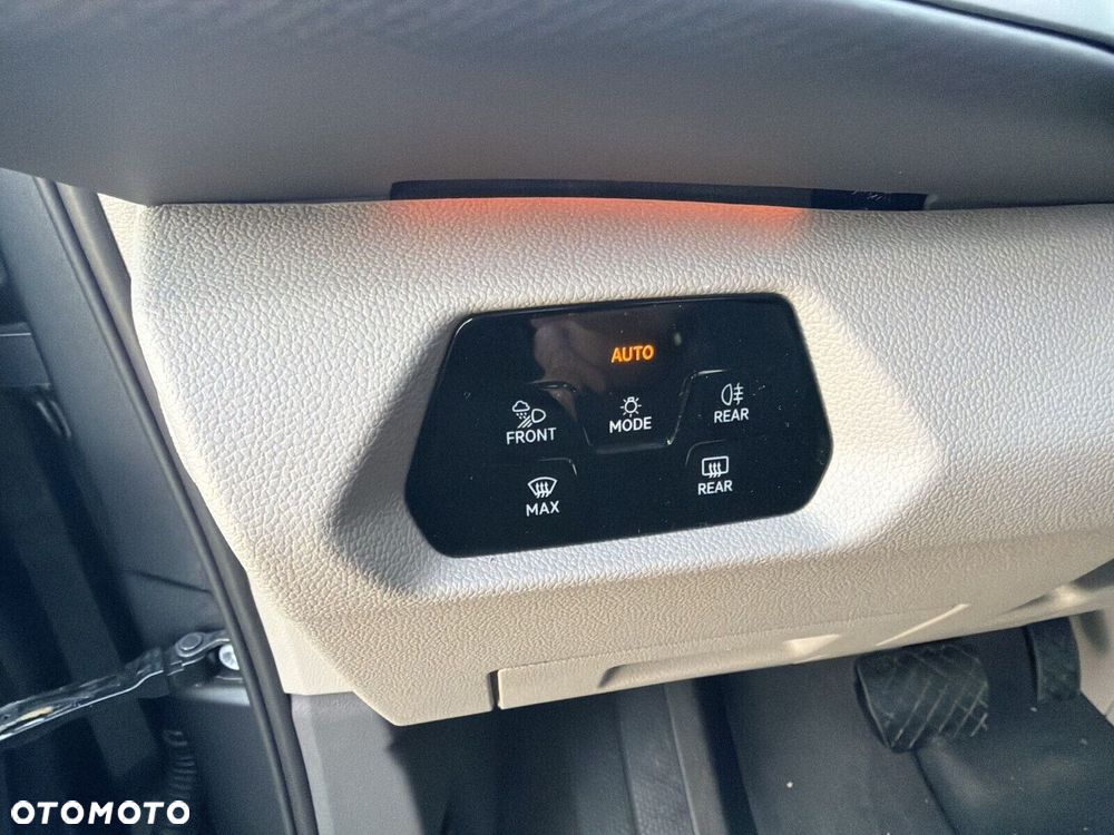 Volkswagen Multivan 2.0 TDI L1 Style DSG - 20