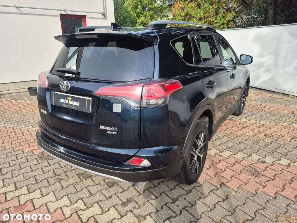 Toyota RAV4 - 5