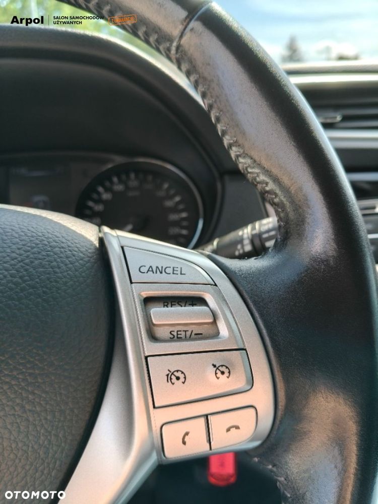 Nissan Qashqai - 11