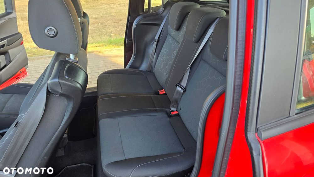 Ford B-MAX 1.6 TDCi Titanium - 28