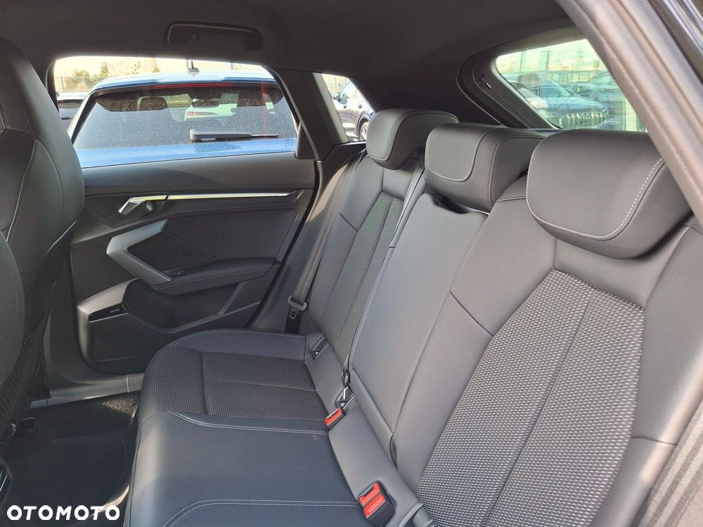 Audi A3 Sportback - 19